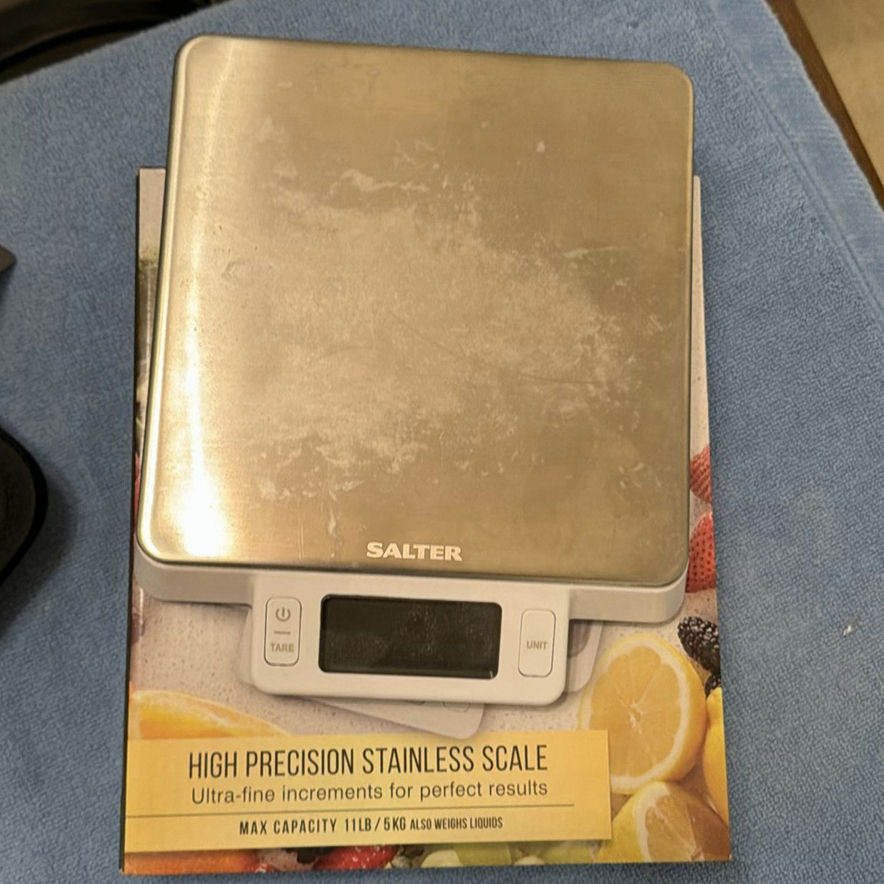 Presentation Book, Ring Binder, Organizer Case, and Digital Scale - image 6 of 6