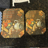 Assorted Decorative Serving Trays, Pot Holders, Oven Mitts, and Trivets - thumbnail 4 of 7