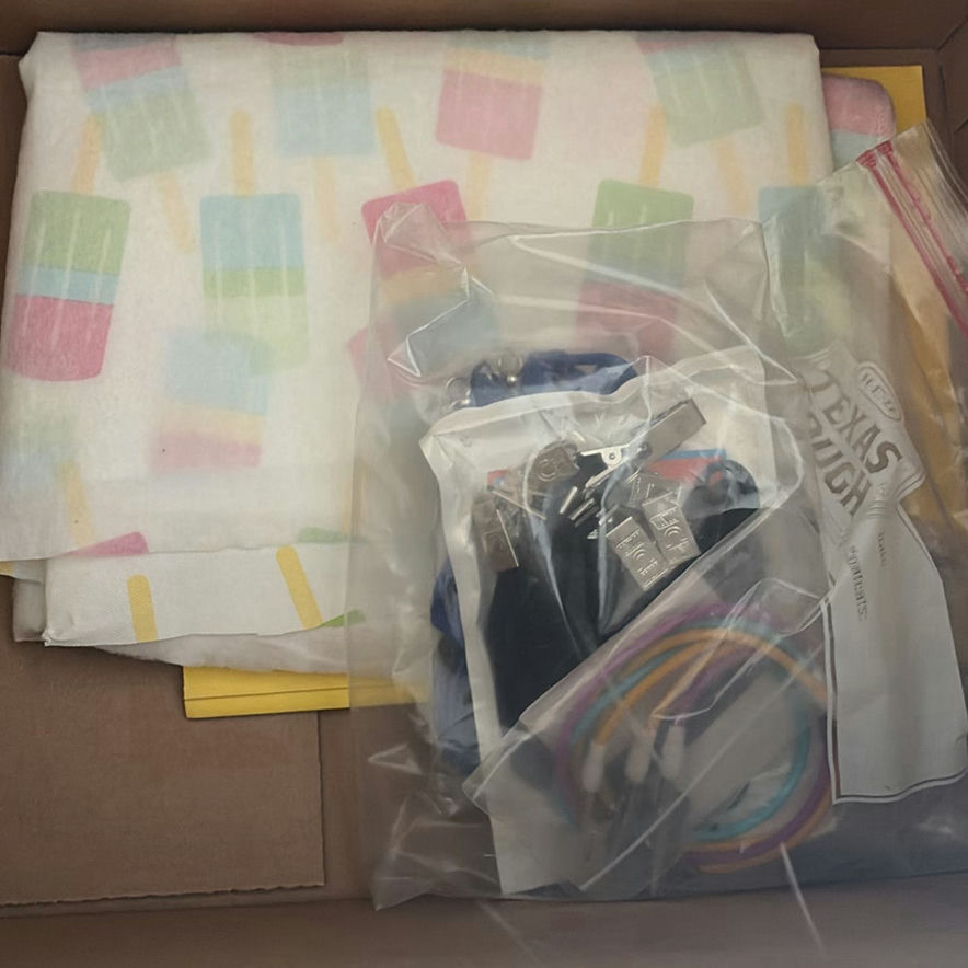 Canvas Laundry Bags and Assorted Fabric and Key Accessories - image 2 of 3