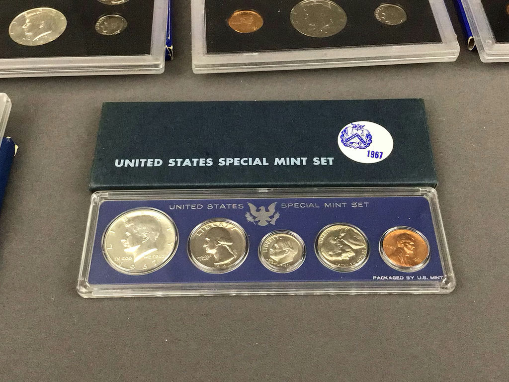 United States Proof Sets 1968–1980 & 1967 Special Mint Set - image 3 of 15