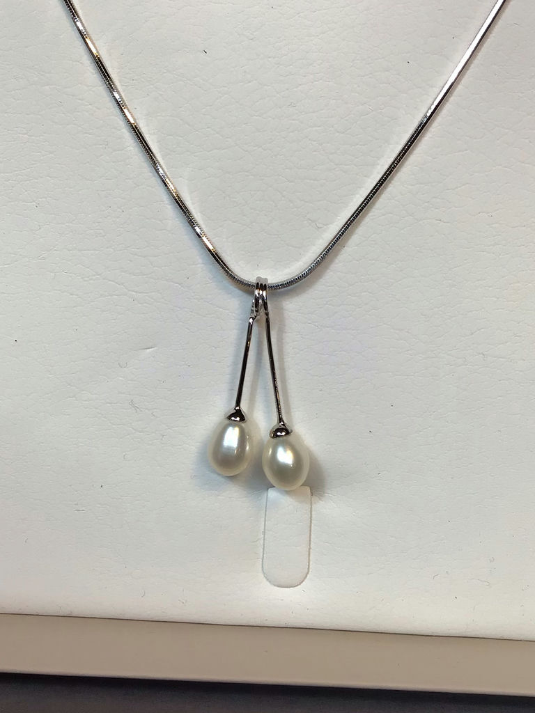 14K White Gold & Pearls Necklace (4+dwt) - image 2 of 8