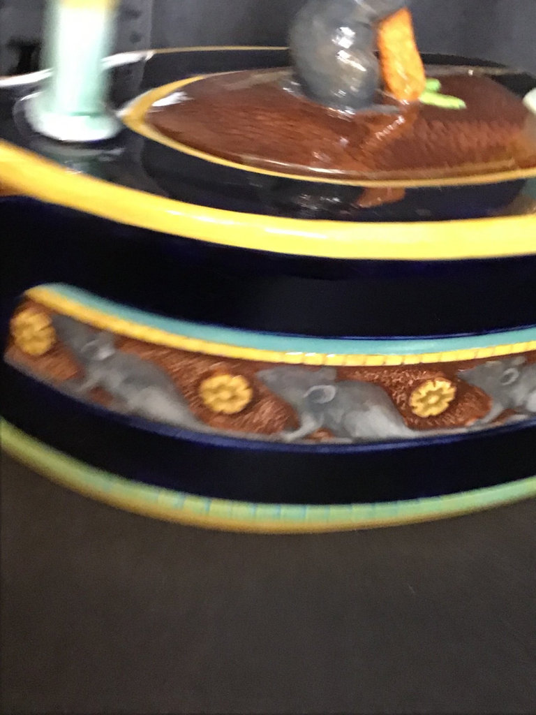 Royal Doulton / Minton Cat & Mouse Teapot - image 5 of 7