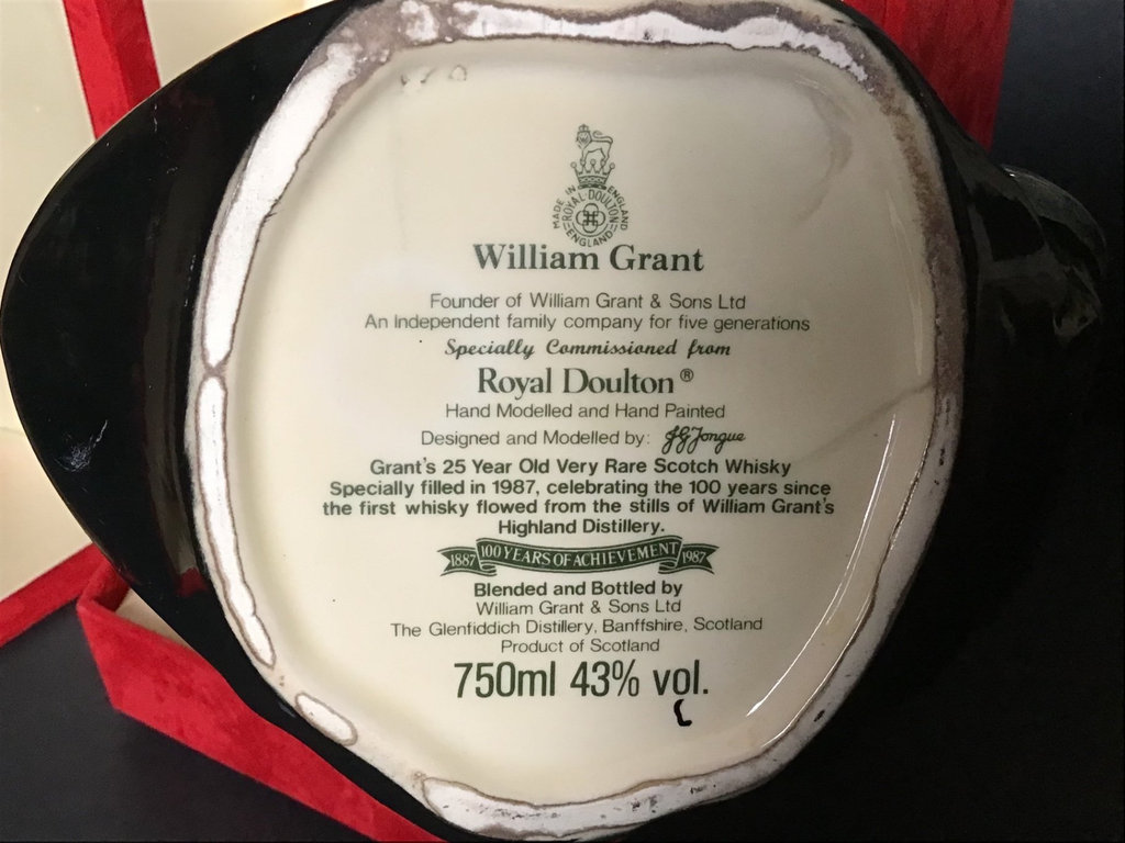 Royal Doulton Grant's 25yr Scotch Whiskey - image 4 of 7