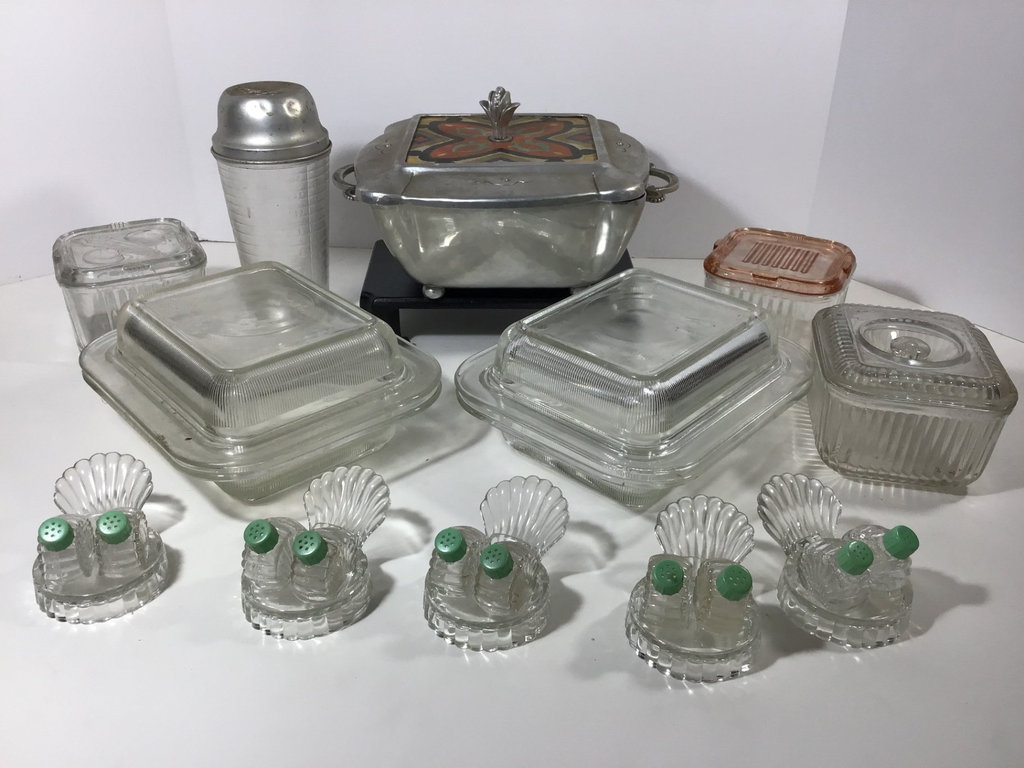 Pyrex and Refrigerator Glass and More - image 1 of 7