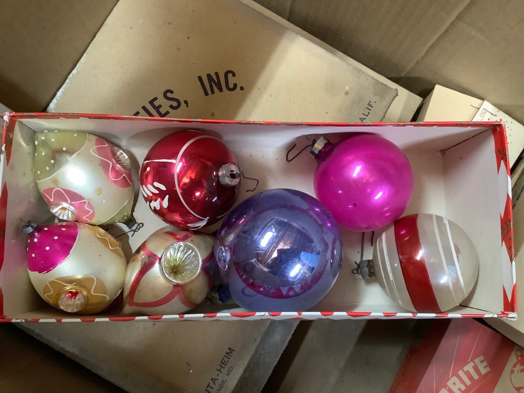 Vintage Christmas Ornaments - image 9 of 12
