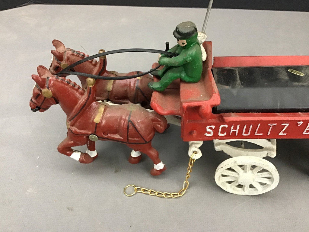 Vintage Castiron Toy Schulz’ Beer Wagon and Figurines - image 12 of 12