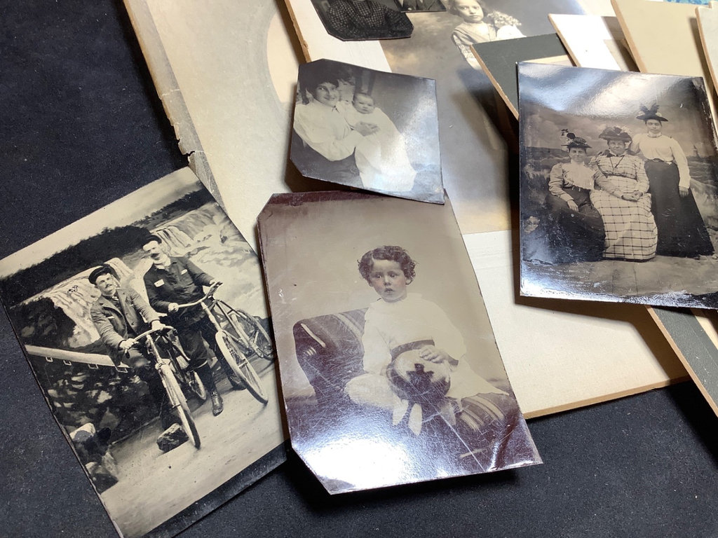 Antique Photos / Portraits - image 3 of 14