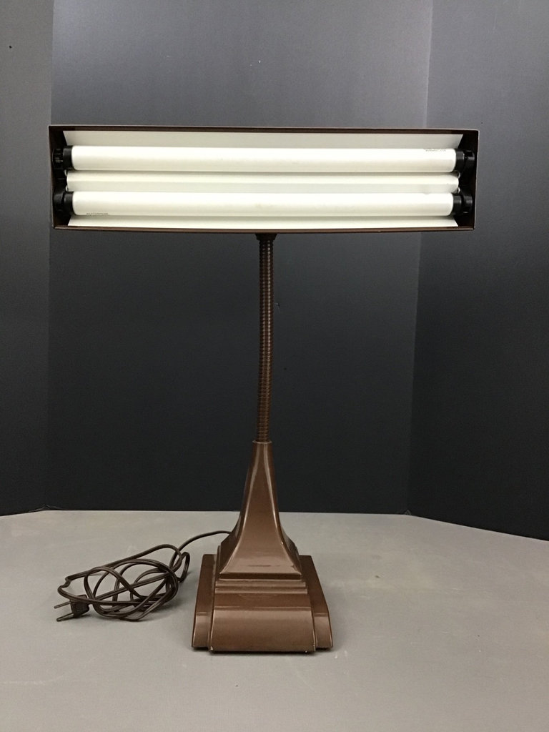 Vintage Art SpecialityCo. Flexarm Desk Lamp - image 7 of 7