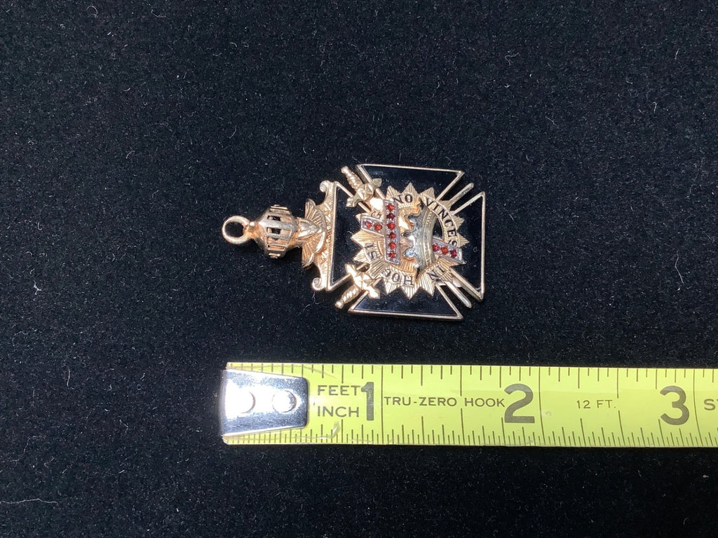 Gold & Onyx Knights Templar Pendant - image 9 of 10
