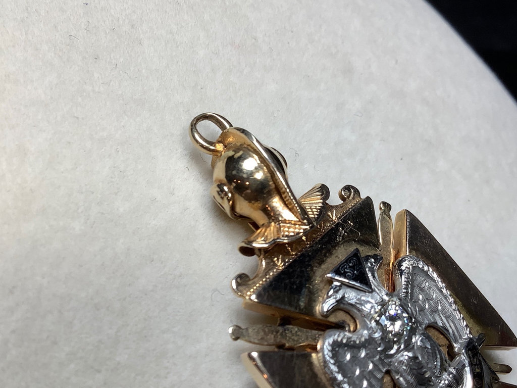 Gold & Onyx Knights Templar Pendant - image 5 of 10