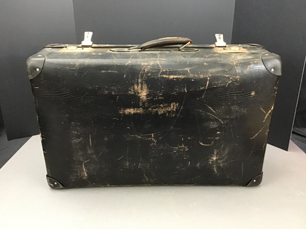 Yesteryear Travel Treasure Trove - image 7 of 9