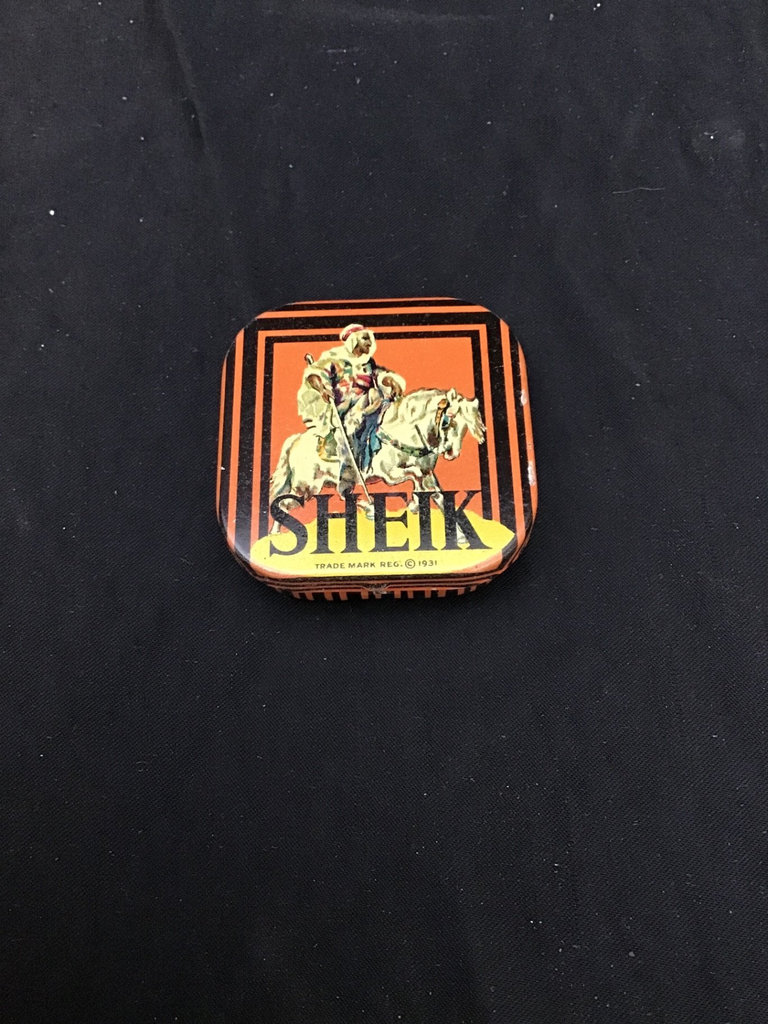 A Smoke, A Shave, A Peep - image 12 of 14