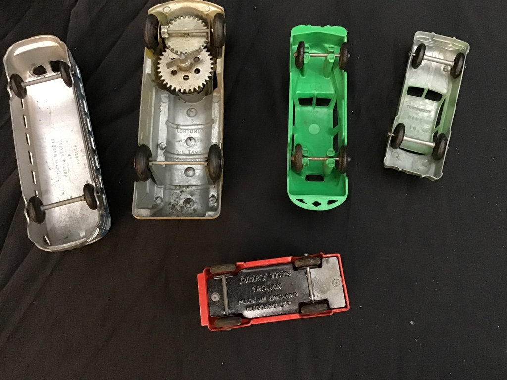 Vintage Toy Cars & Trucks - image 6 of 16
