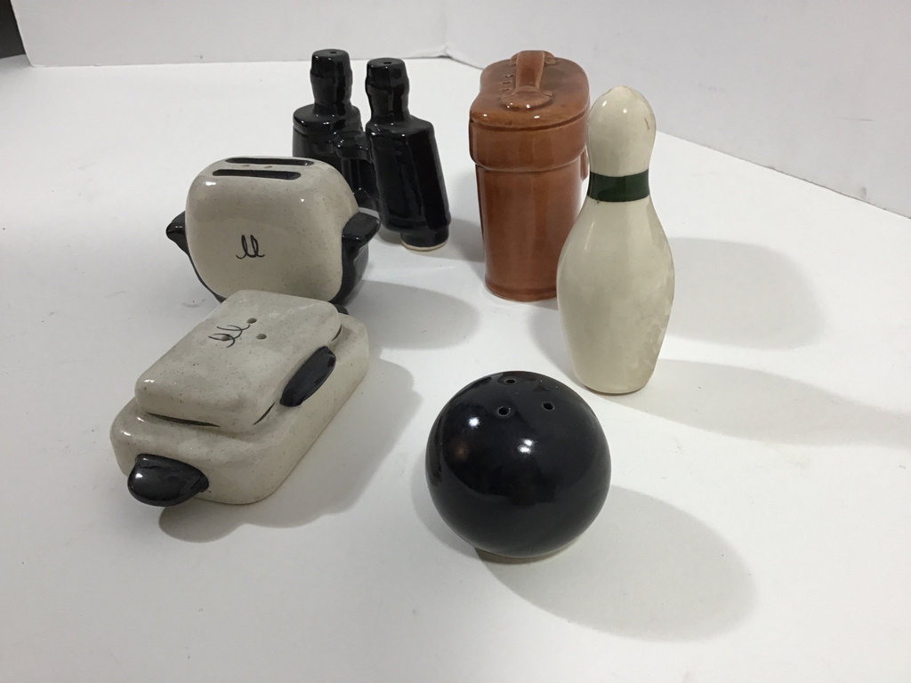 Household Ceramic Salt and Pepper Shakers - image 1 of 4