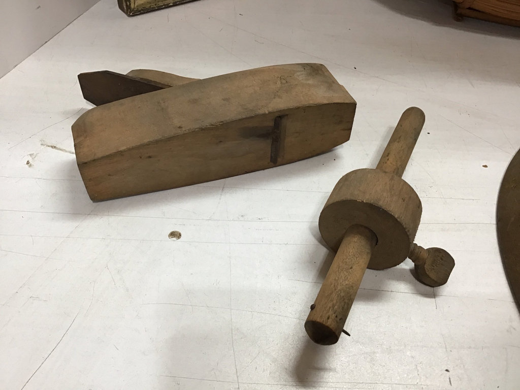 Farmhouse Rustic - image 7 of 14
