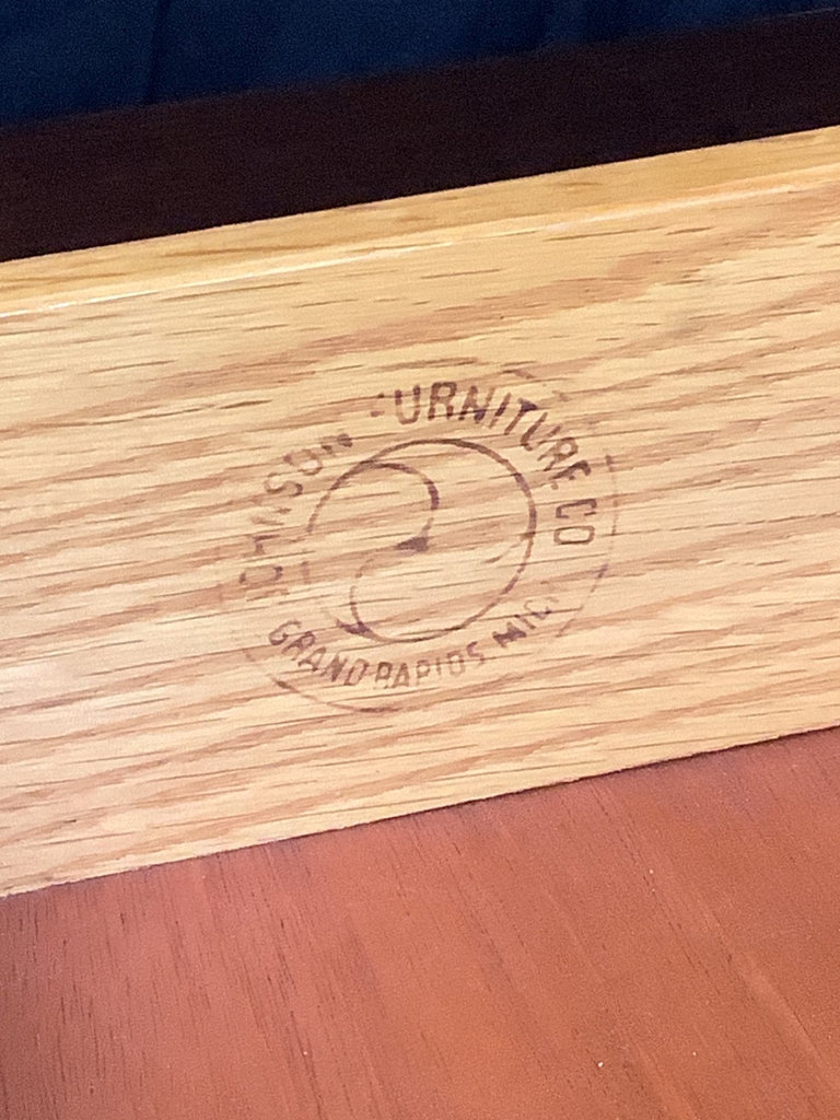 Johnson Furniture Co. Mens Bureau/Cabinet - image 4 of 10