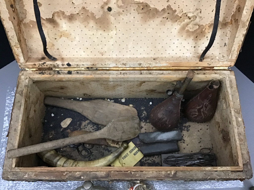 Antique Treasure Box - image 4 of 7