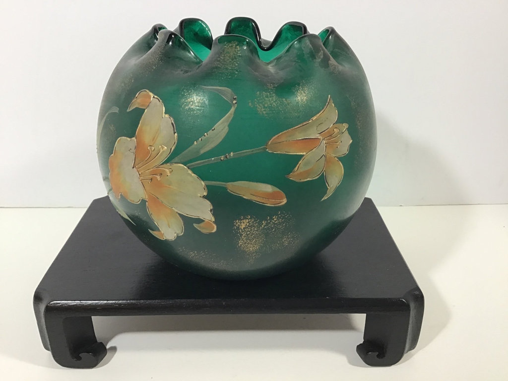 Fenton and More Glass - image 6 of 8