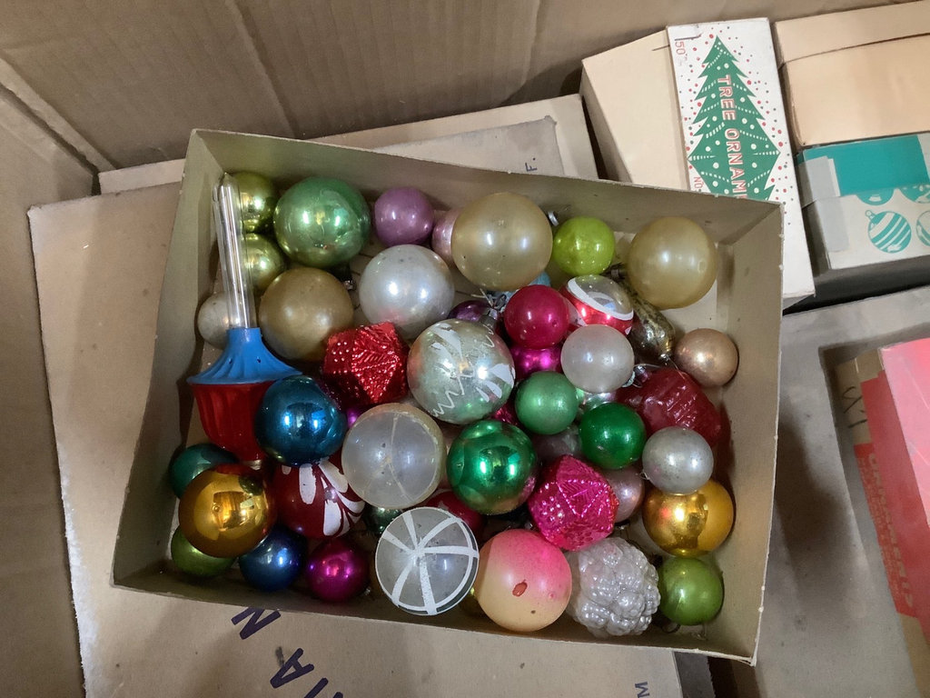 Vintage Christmas Ornaments - image 10 of 12