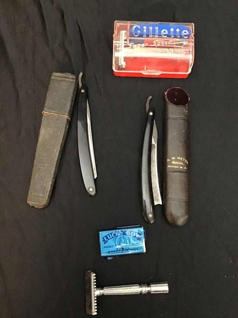 A Smoke, A Shave, A Peep - image 6 of 14