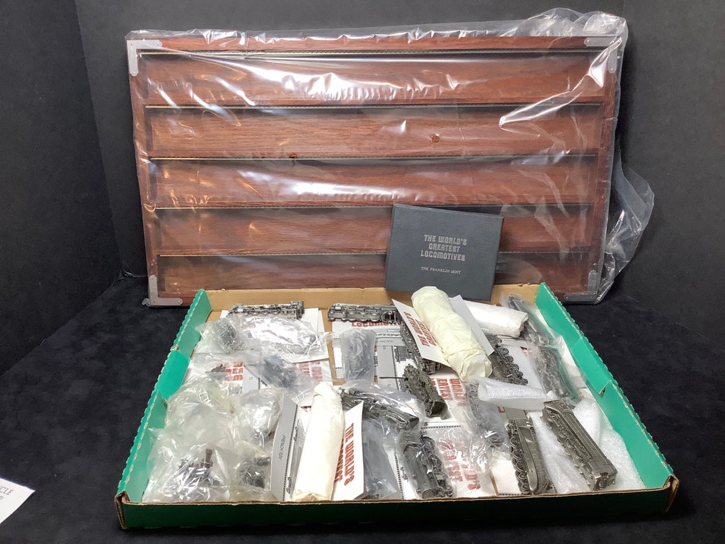 Franklin Mint - The World’s Greatest Locomotives - image 2 of 14