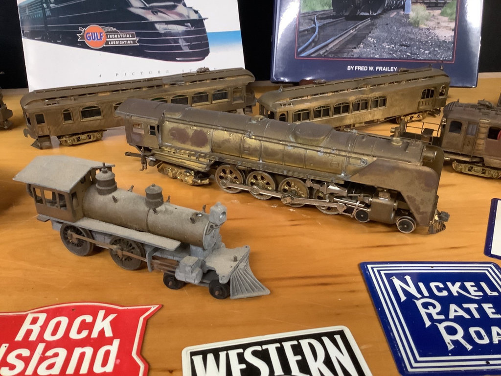 Brass HO Scale Trains & Accessories - image 2 of 7