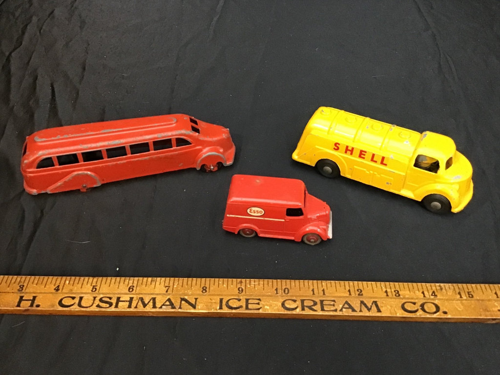 Vintage Toy Cars & Trucks - image 15 of 16