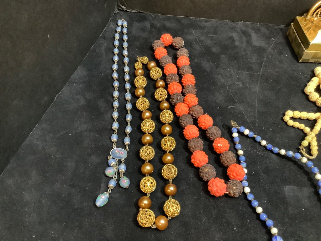 Vintage Costume Jewelry - Trifari & More - image 8 of 14