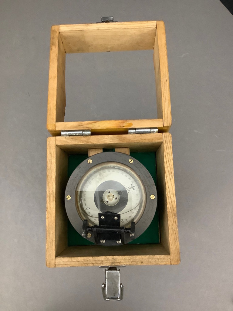 Saura Hand Bearing Compass - image 5 of 9