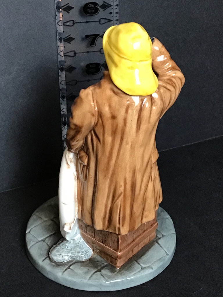 Royal Doulton Figurine - The Pilot Skipper - image 3 of 4