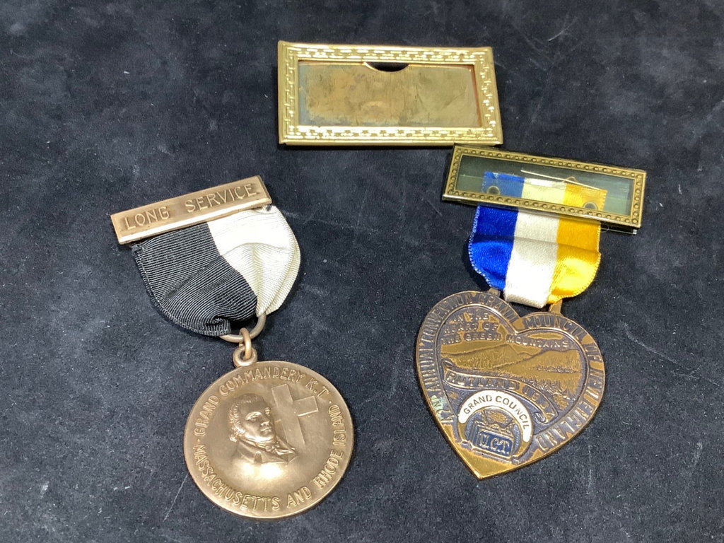 Antique Treasures Jewelry Box - image 14 of 18