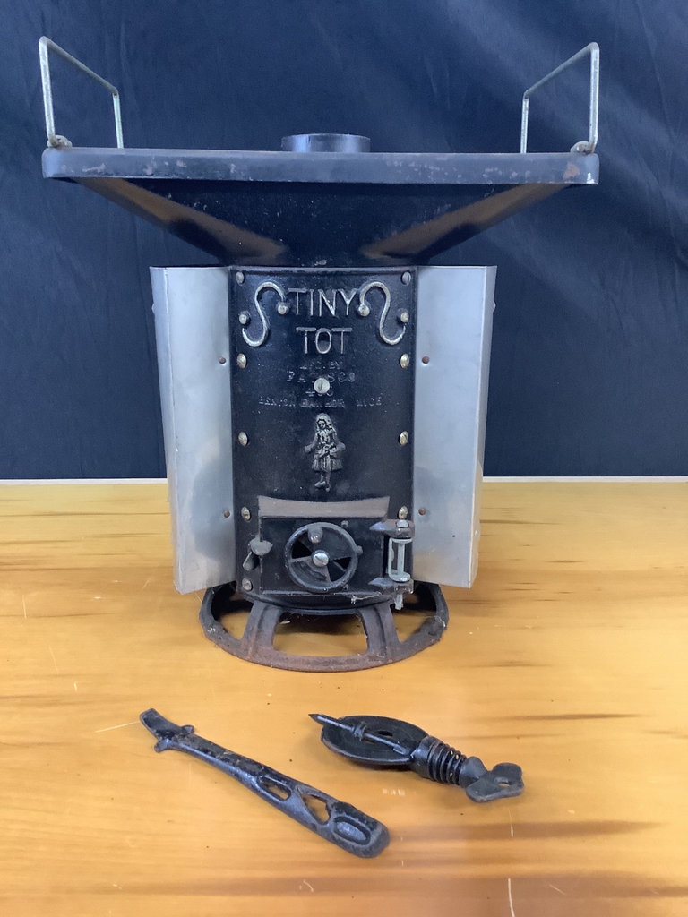 Fatsco Tiny Tot Stove - image 1 of 6