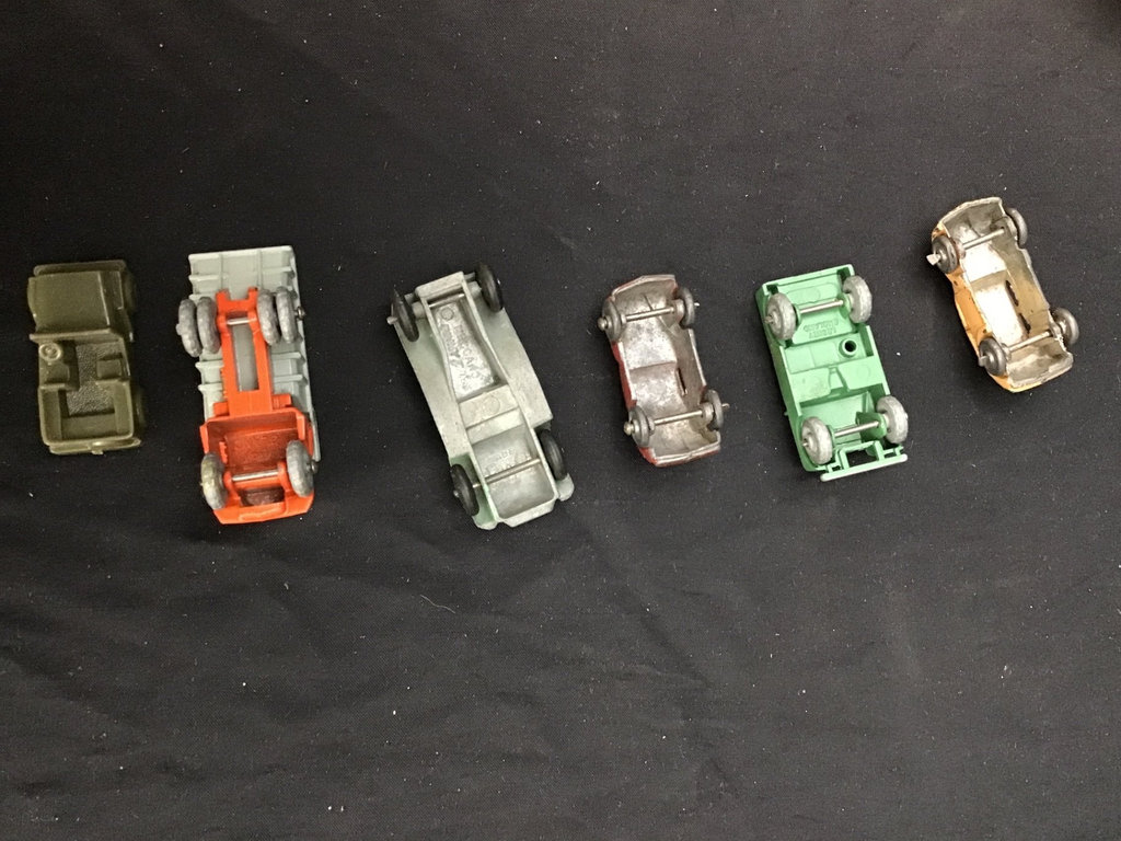 Vintage Toy Cars & Trucks - image 9 of 16