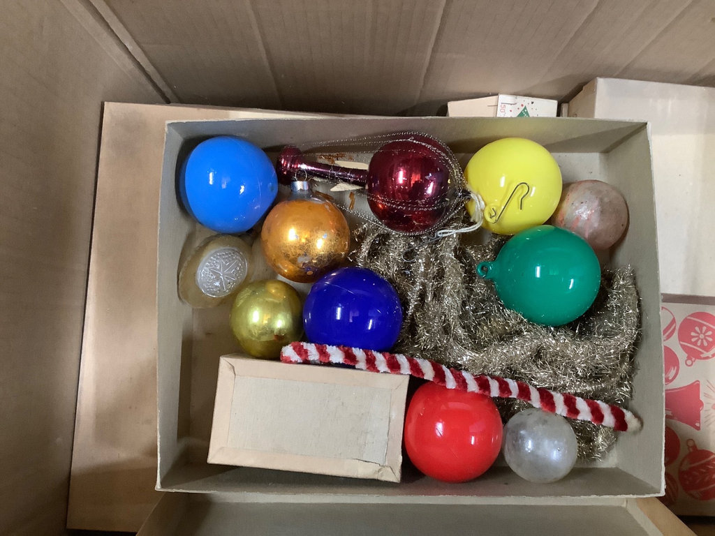 Vintage Christmas Ornaments - image 7 of 12