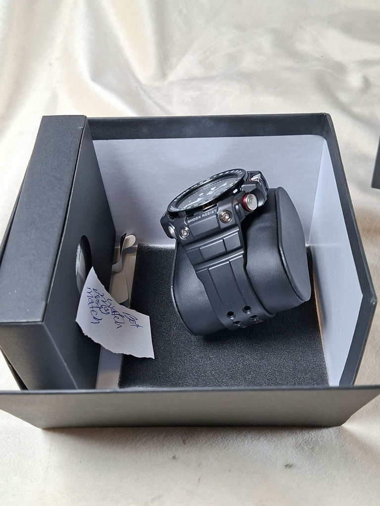 Casio G-Shock Master of G Wristwatch, GWN-1000B, with Possibly Original Box - image 10 of 11