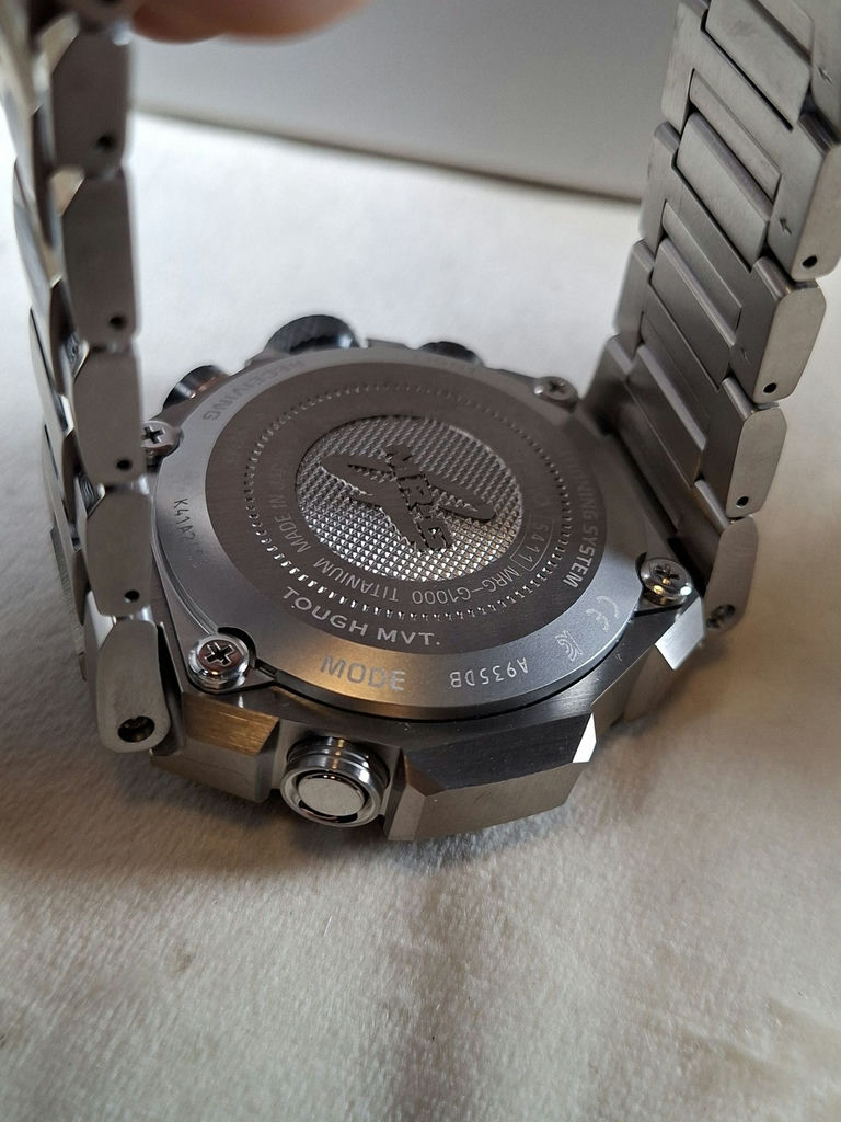 Casio G-SHOCK MRG-G1000-1AJR Wristwatch with Box and Manuals, EXCELLENT WATCH - image 7 of 11