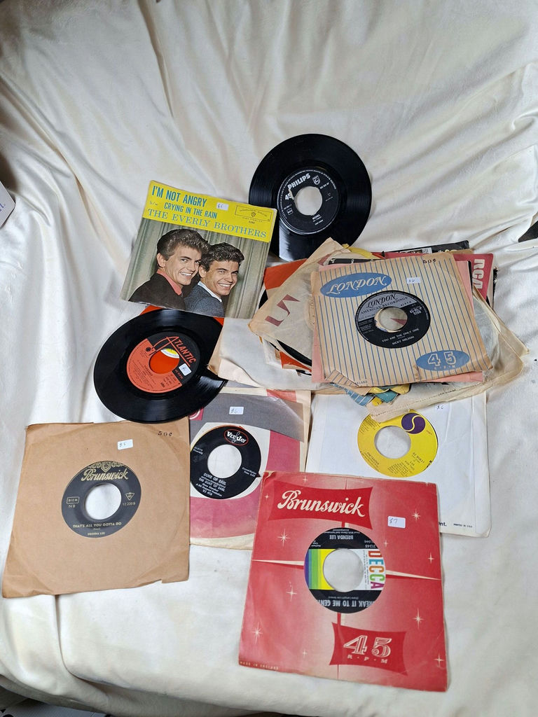 Collection of THIRTY Vintage 45 RPM Vinyl Records and Sleeves - image 1 of 6