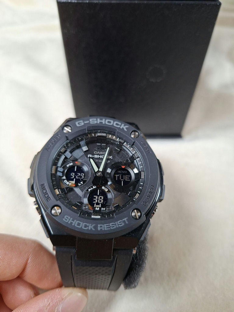 Casio G-Shock Wristwatch GST-W100G - image 2 of 10