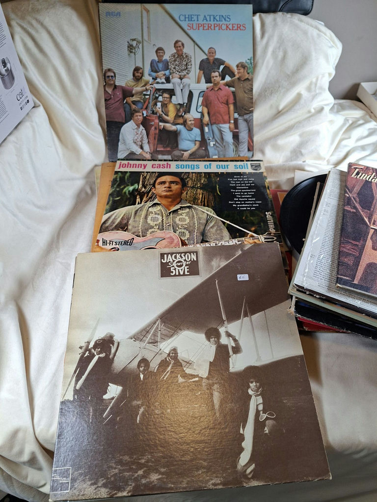 Stack Of  33 Vintage Records - image 7 of 10