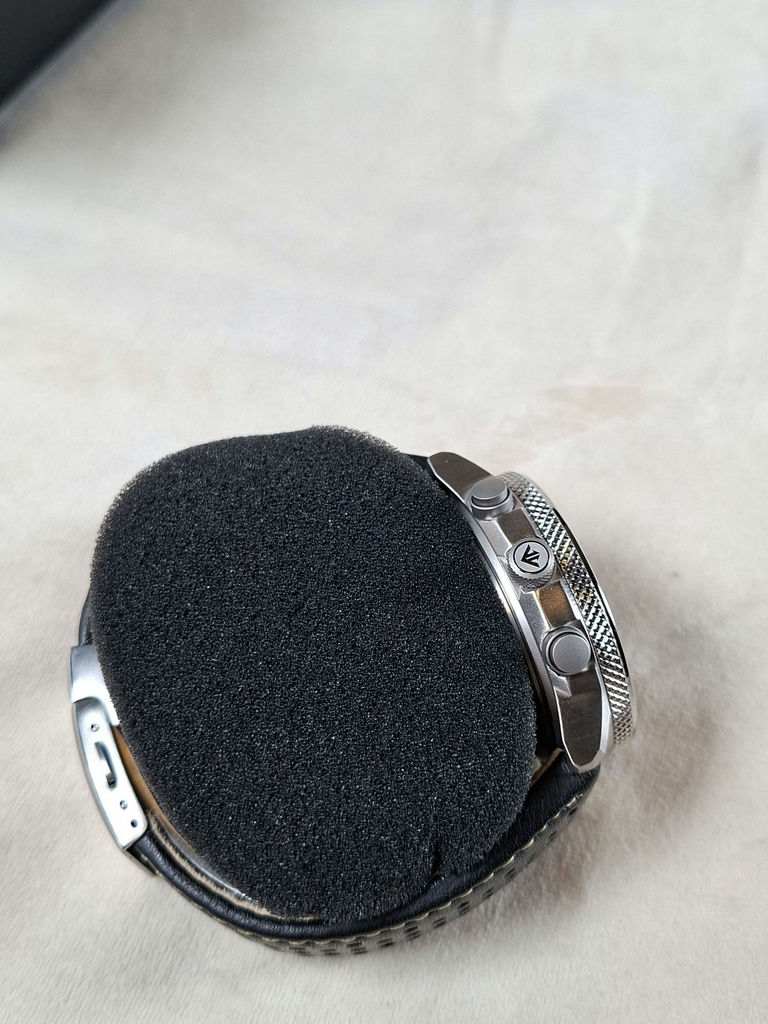 Citizen Promaster E660 CB5860 Radio Controlled Wristwatch, Box Is NOT Original To Watch - image 5 of 10
