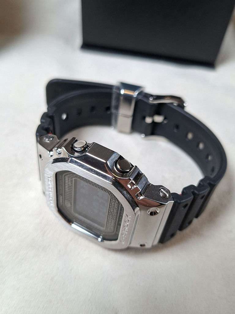 Casio G-Shock Digital Wristwatch with Box and Manual (Box Might Not Be Original) - image 3 of 8