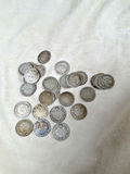Lot Of THIRTY Early Canadian Silver Dimes From 1910-20's - thumbnail 2 of 7