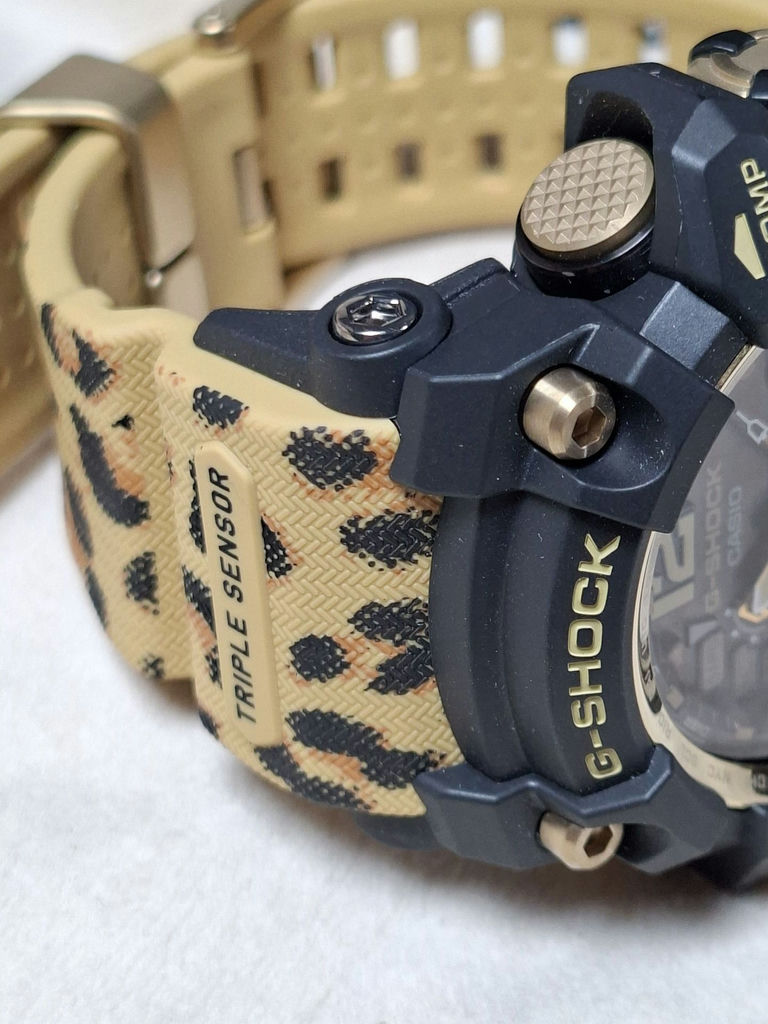 Casio G-Shock Mudmaster GWG-1000WLP Wristwatch with Box and Manuals - image 7 of 9