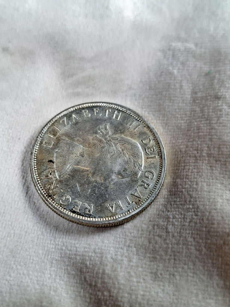 1960 CANADIAN SILVER DOLLAR - image 5 of 5