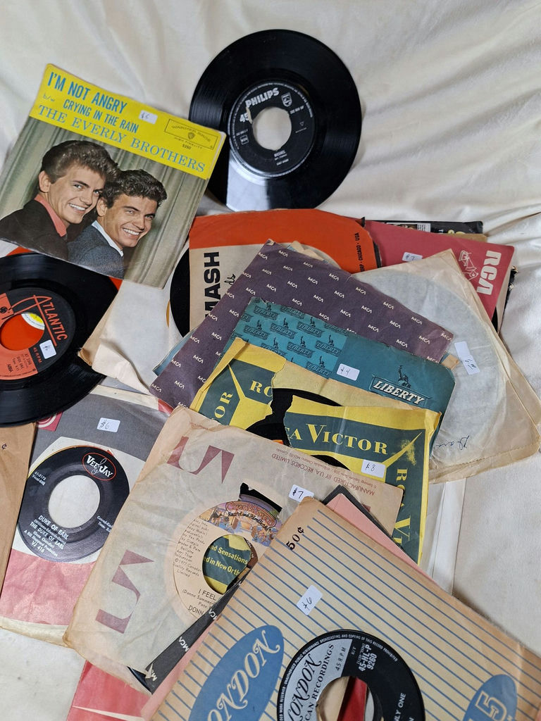 Collection of THIRTY Vintage 45 RPM Vinyl Records and Sleeves - image 2 of 6