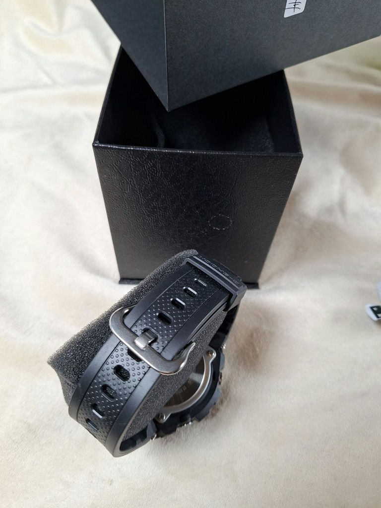 Casio G-Shock Wristwatch GST-W100G - image 5 of 10