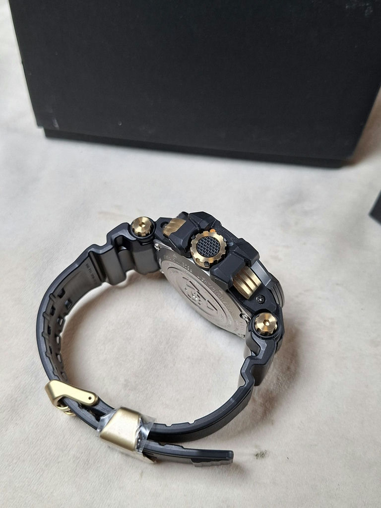 CASIO G-SHOCK GRAVITY MASTER GPW-1000 - image 4 of 8