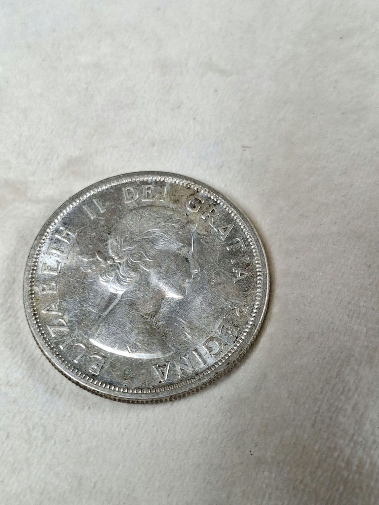 1958 Canada Silver Dollar Coin, 23.33 Grams, 80% Silver - image 3 of 3