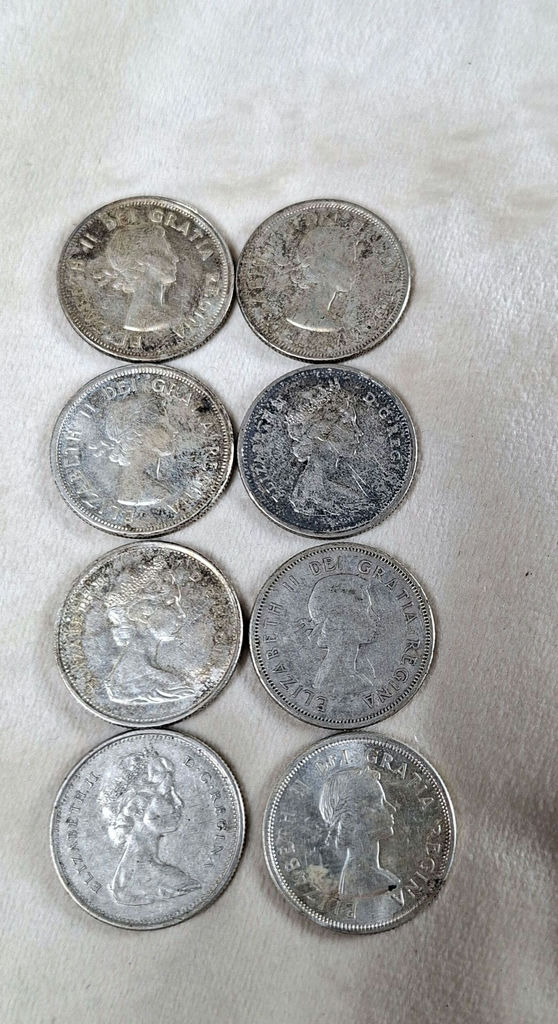 Collection of  Eight Canadian 25 Cent Coins, SILVER ($2 FACE VALUE) - image 6 of 7