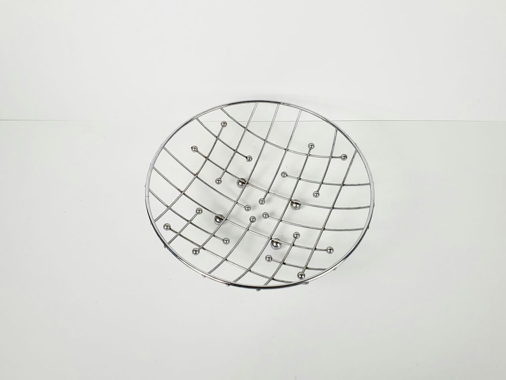 Vintage Mid-Century Atomic Chrome Wire Mesh Fruit Basket Bowl - image 2 of 9